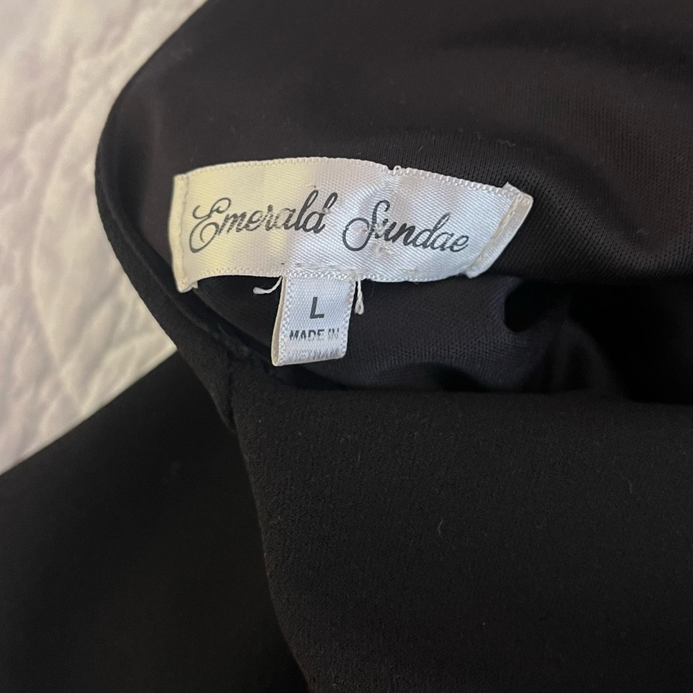 V-Neck Ruched Crepe Sheath Black Mini Dress - Picture 5 of 5